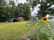 22 OAK STREET | Havelock-Belmont-Methuen Ontario | Slide Image Ten