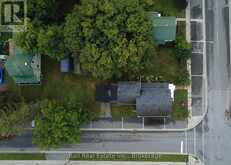 22 OAK STREET | Havelock-Belmont-Methuen Ontario | Slide Image Three
