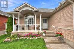 638 LONGWORTH AVENUE | Clarington Ontario | Slide Image Three
