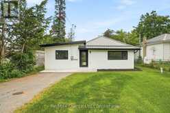 417 COUNTY ROAD 28 | Prince Edward Ontario | Slide Image One