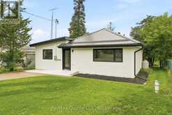 417 COUNTY ROAD 28 | Prince Edward Ontario | Slide Image Three