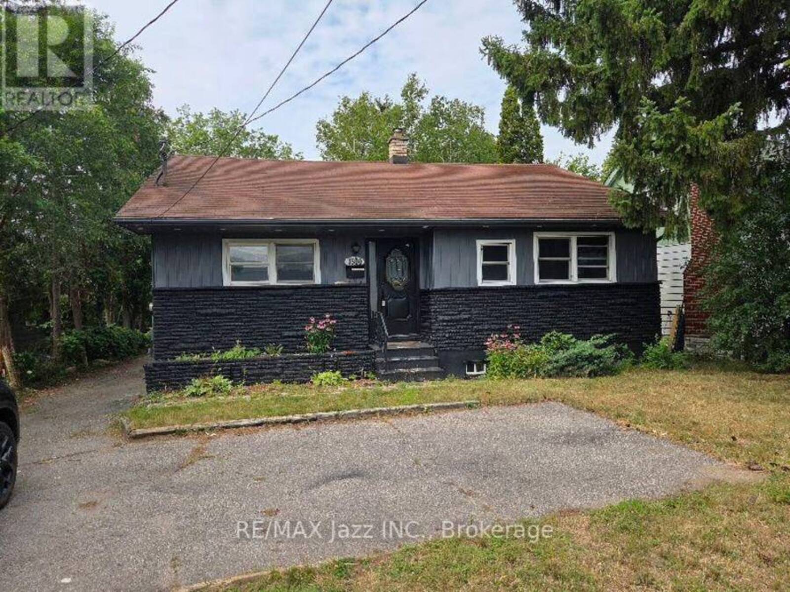 1500 SIMCOE STREET N, Oshawa, Ontario L1G 4X7