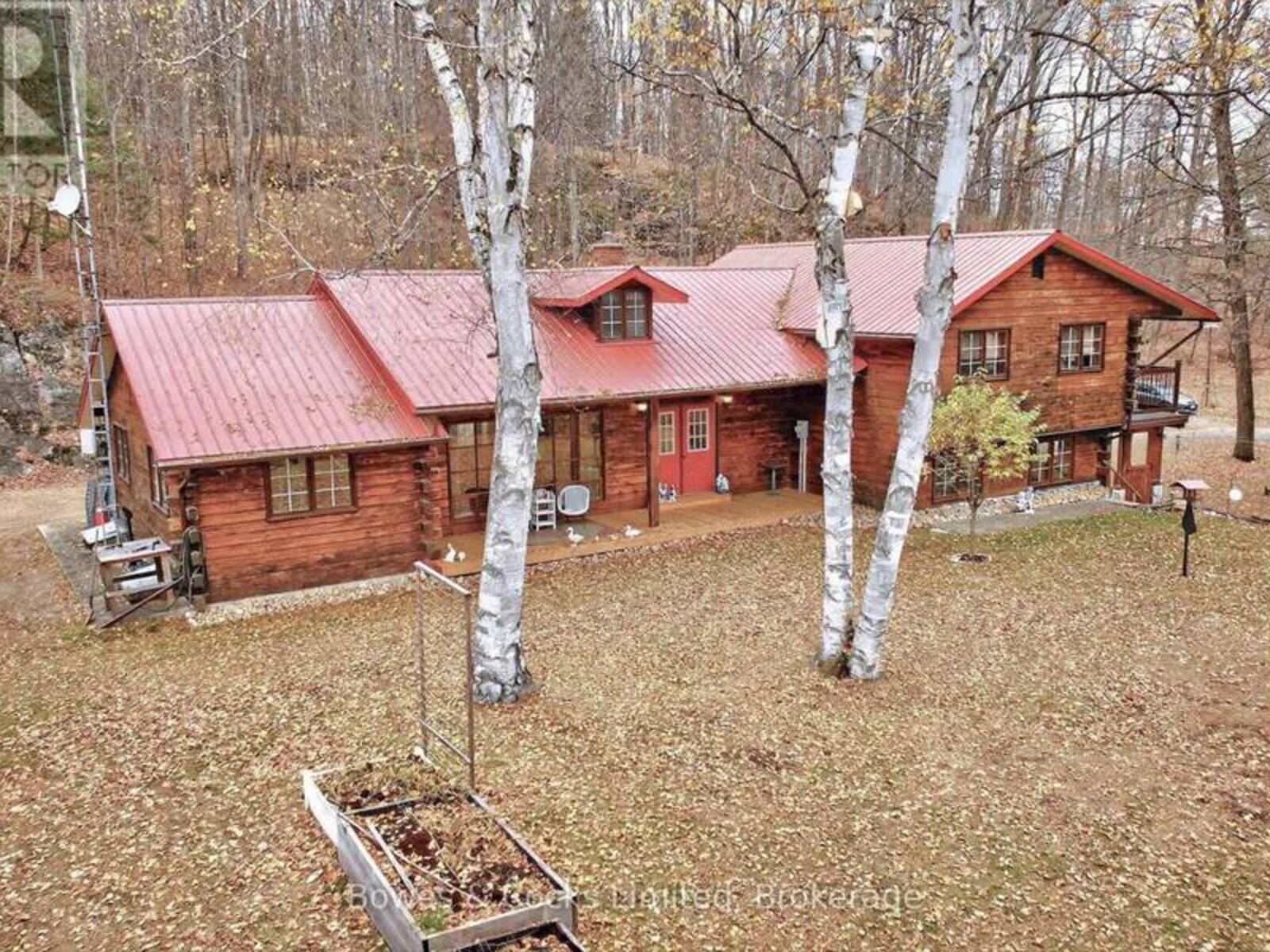 82 BAY LAKE ROAD, Bancroft, Ontario K0L 2L0