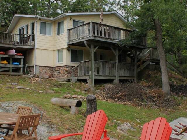 3559 HARBOUR POINT LANE North Kawartha Ontario, K0L 2H0 - 2 Bedrooms Waterfront Home For sale
