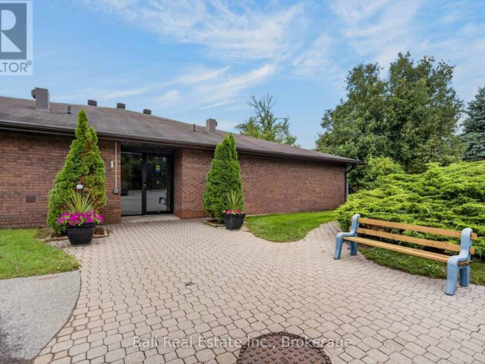 103 - 200 EAST ST S, Bobcaygeon, Ontario K0M 1A0