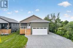 22 MURRAY STREET | Fenelon Falls Ontario | Slide Image One