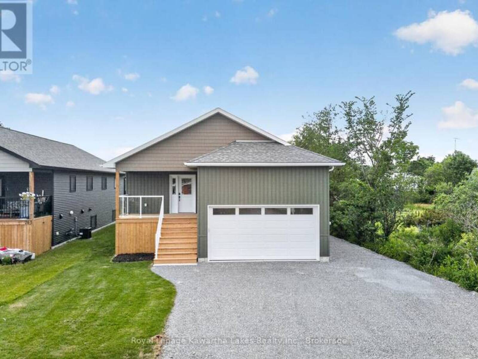 22 MURRAY STREET, Fenelon Falls, Ontario K0M 1N0