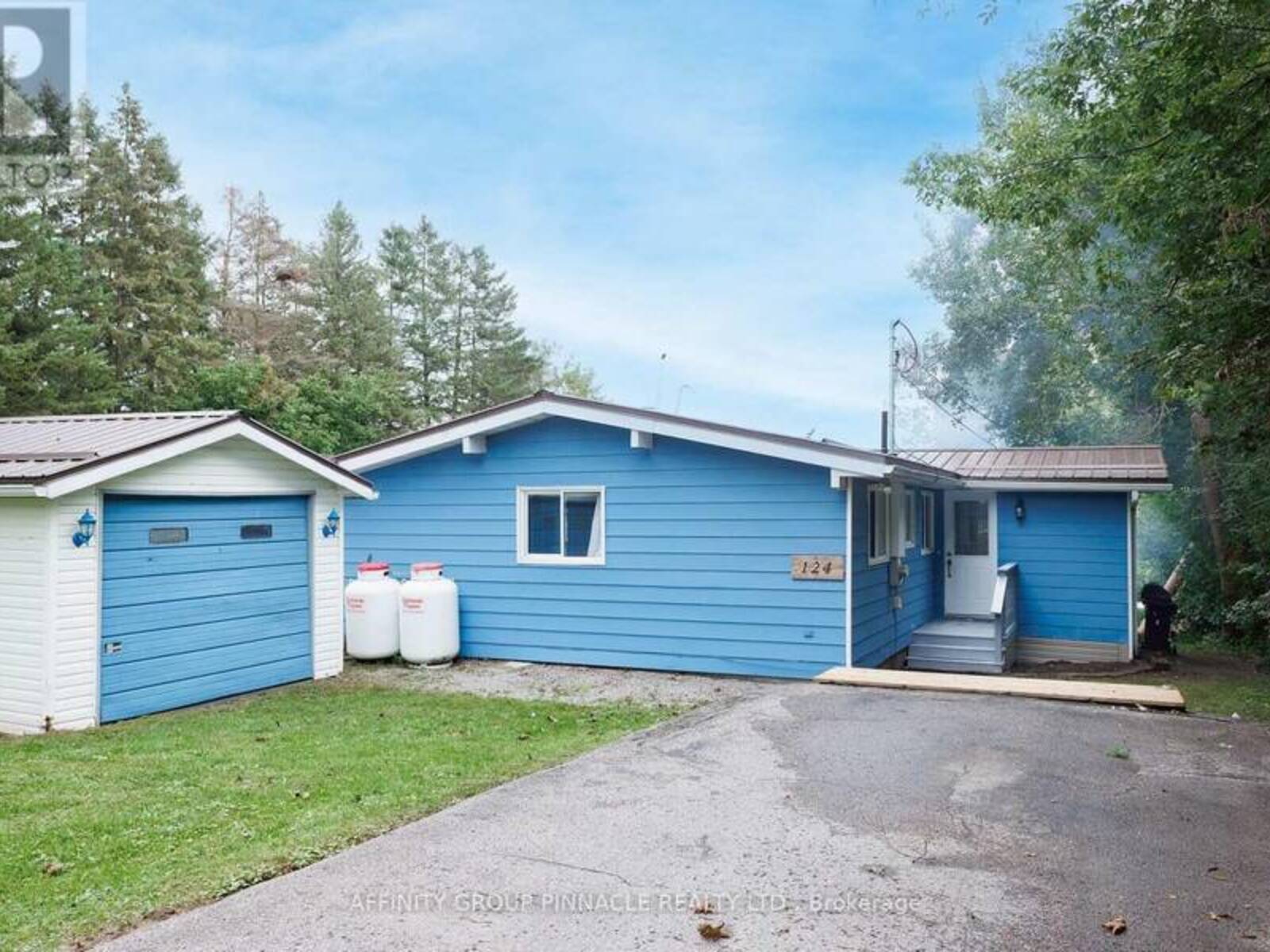 124 CAMERON DRIVE, Kawartha Lakes, Ontario K0M 1G0