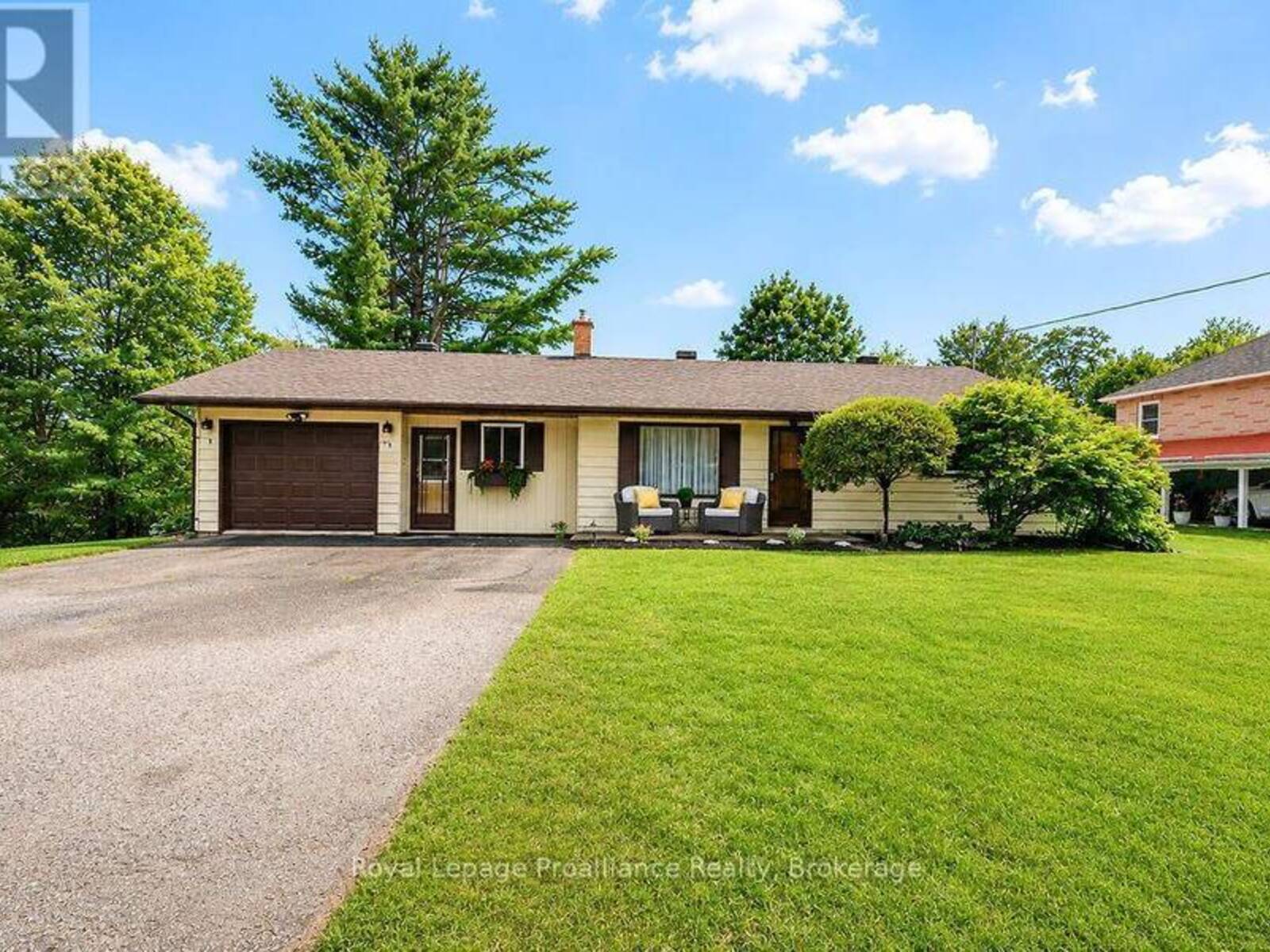 304 HASTINGS STREET N, Bancroft, Ontario K0L 1C0