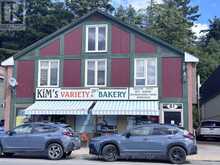 61 HASTINGS STREET N | Bancroft Ontario | Slide Image Four