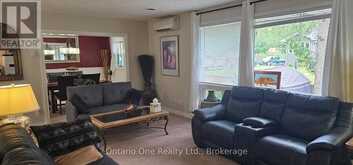 150 LOFTY PINES CRESCENT | Gravenhurst Ontario | Slide Image Nine