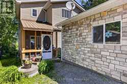 122 MARYLAND DRIVE | Selwyn Ontario | Slide Image Nine