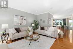 18 RAINBOW CRESCENT | Whitby Ontario | Slide Image Nine