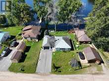 24 COSY COVE LANE | Tweed Ontario | Slide Image Two