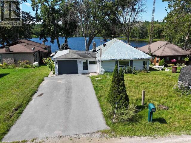 24 COSY COVE LANE Tweed Ontario, K0K 3J0 - 3 Bedrooms Waterfront Home For sale
