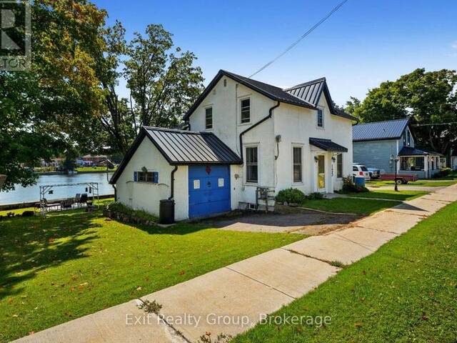 125 QUEEN STREET Campbellford Ontario, K0L 1L0 - 3 Bedrooms Waterfront Home For sale