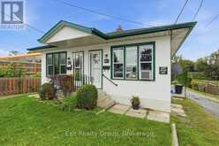 465 DUNDAS STREET W | Belleville Ontario | Slide Image Four