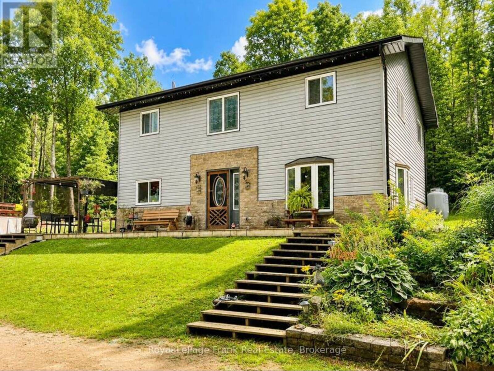 1630 MUSCLOW GREENVIEW ROAD, Bancroft, Ontario K0L 1C0