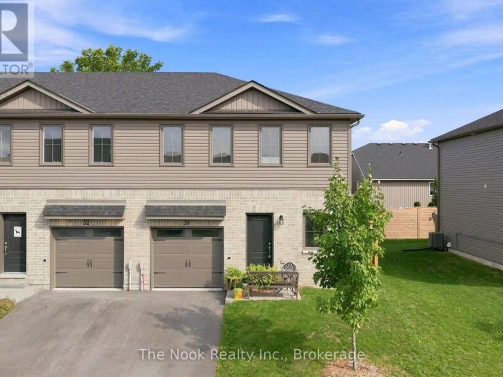 30 CAMPBELL CRESCENT, Prince Edward, Ontario K0K 2T0
