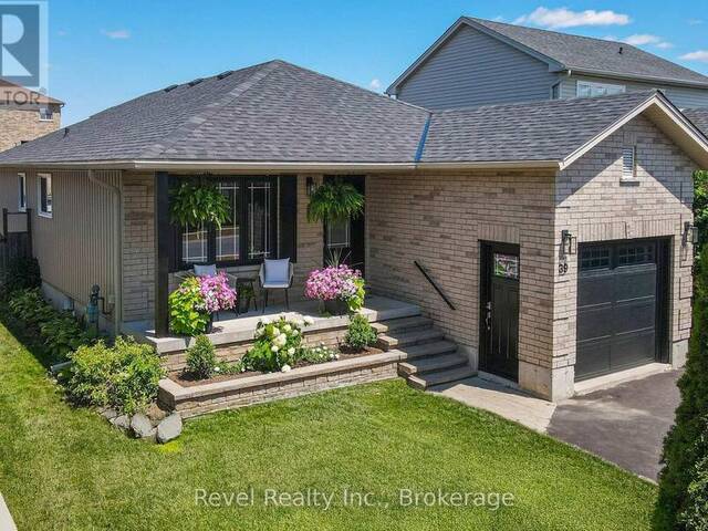 39 SPRINGDALE DRIVE Lindsay Ontario, K9V 0J4 - 4 Bedrooms Home For Sale