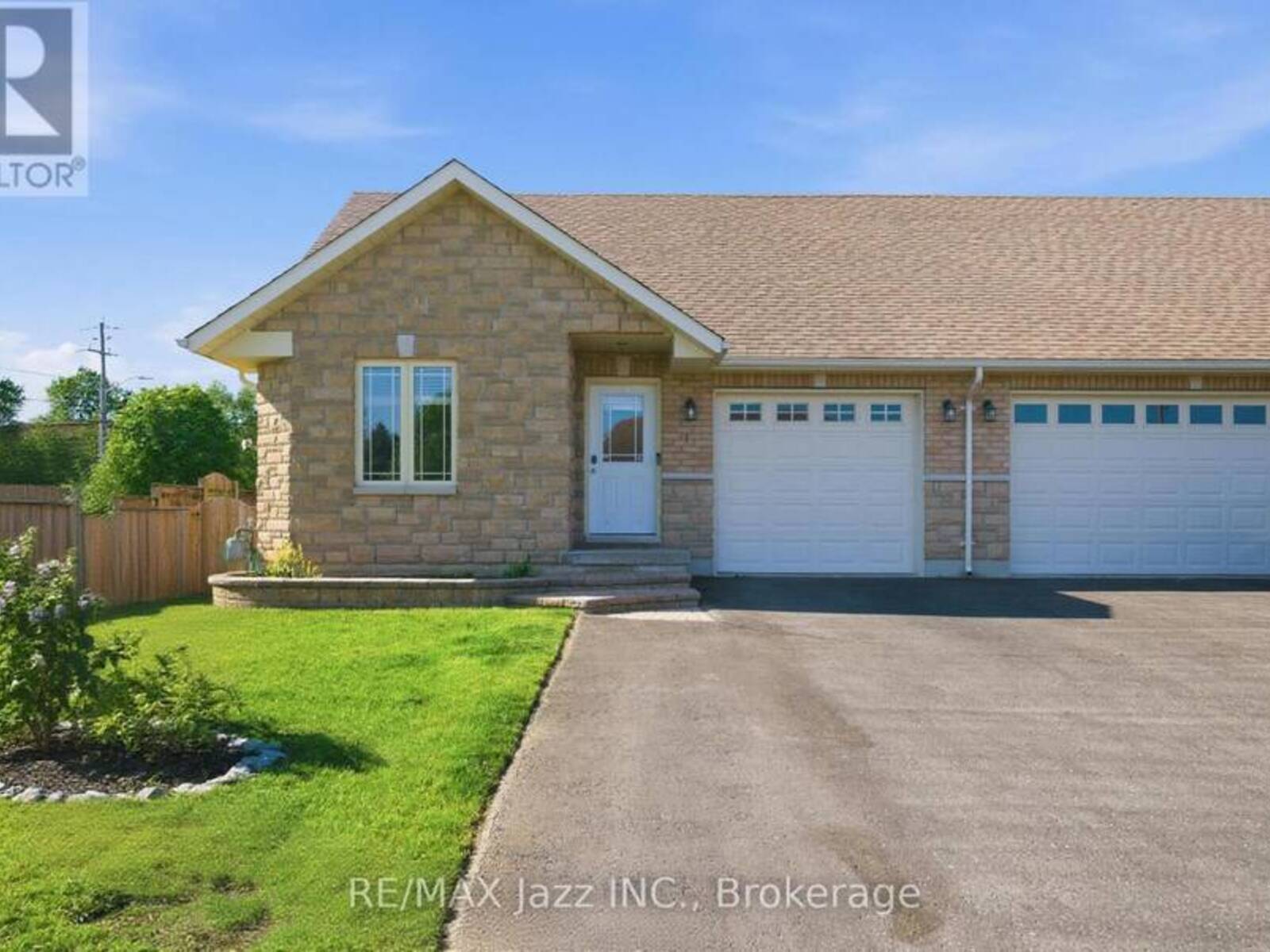 1 COOPER COURT, Brighton, Ontario K0K 1H0