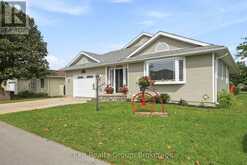 6 HERITAGE DRIVE | Prince Edward Ontario | Slide Image Five