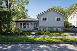 6 SPENCER STREET | Prince Edward Ontario | Slide Image One