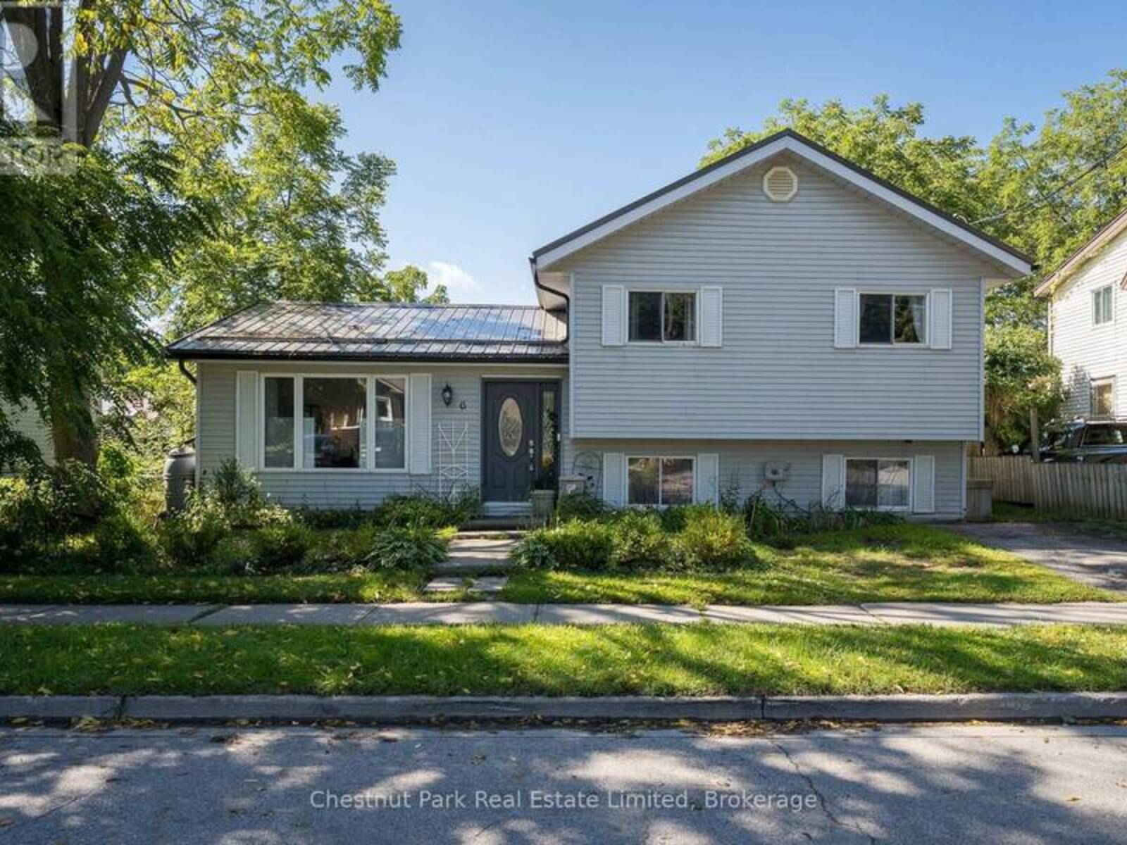 6 SPENCER STREET, Prince Edward, Ontario K0K 2T0