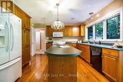 20 TIMBERLANE COURT | Clarington Ontario | Slide Image Ten