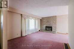 6 ERNEST COURT | Belleville Ontario | Slide Image Four