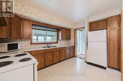 6 ERNEST COURT | Belleville Ontario | Slide Image Nine