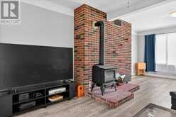 323 ST LAWRENCE STREET W | Madoc Ontario | Slide Image Ten