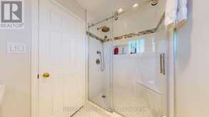 40 TORR LANE | Ajax Ontario | Slide Image Thirteen