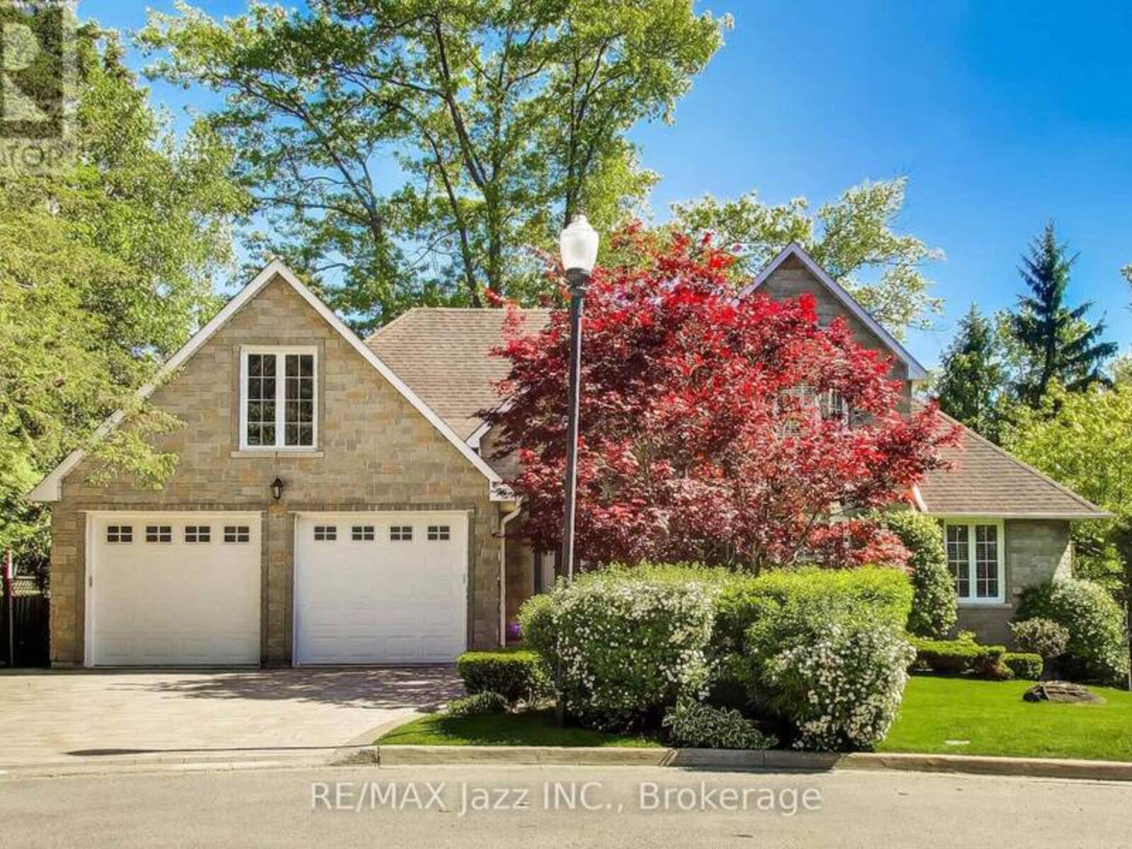 45 WINDSOR VALLEY PLACE, Clarington, Ontario L1E 1J4