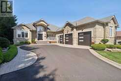 26 HANOVER COURT | Whitby Ontario | Slide Image Three
