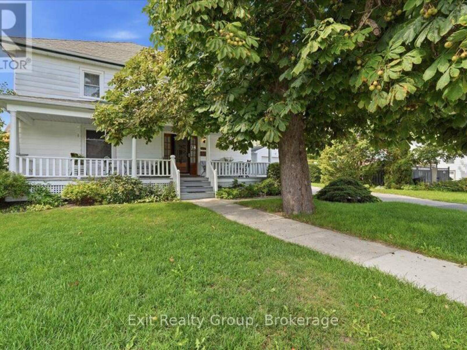 28 LORNE AVENUE, Quinte West, Ontario K8V 5B3