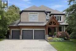 1018 LOCKWOOD CIRCLE | Newmarket Ontario | Slide Image One
