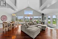 137 LAKESHORE DRIVE | Madawaska Valley Ontario | Slide Image Nine