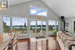 137 LAKESHORE DRIVE | Madawaska Valley Ontario | Slide Image Ten
