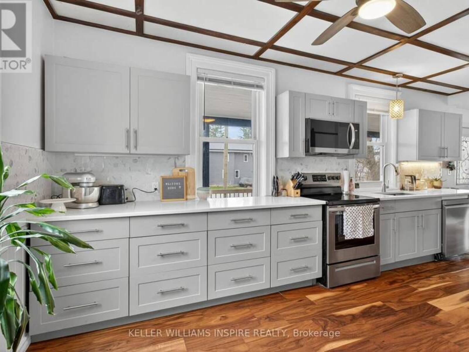 22 CONCESSION STREET W, Westport, Ontario K0G 1X0