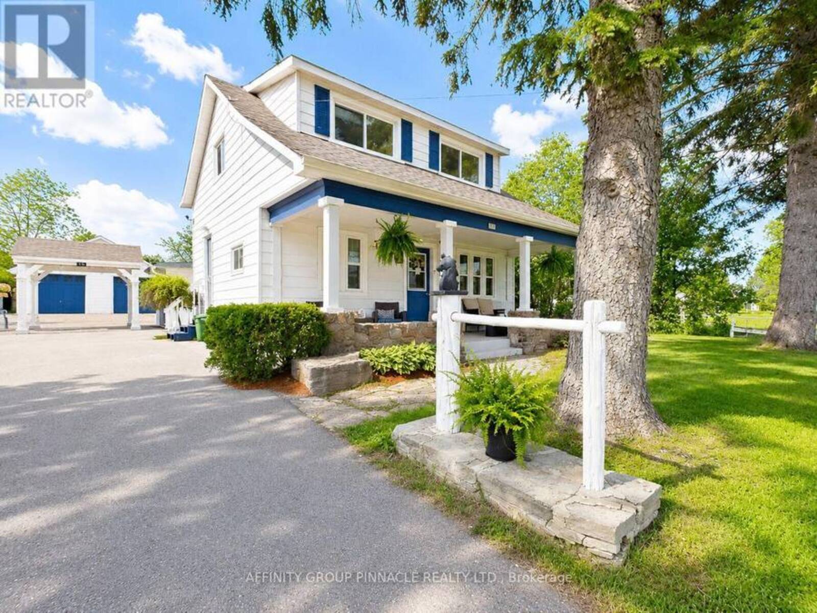 15 PRINCE STREET W, Bobcaygeon, Ontario K0M 1A0