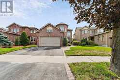41 WINTERBERRY DRIVE | Whitby Ontario | Slide Image One