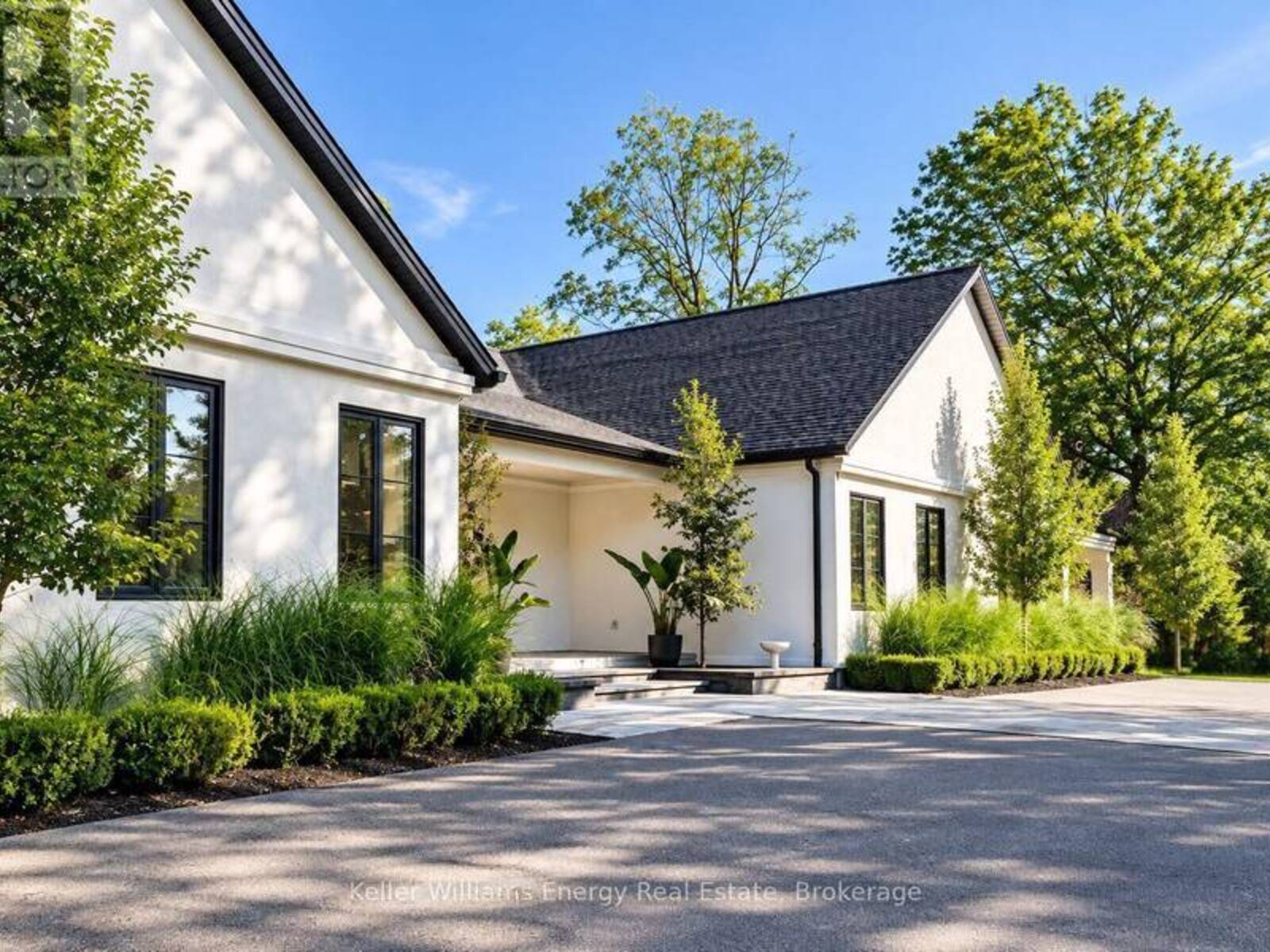 16 METCALF STREET, Clarington, Ontario L1B 0H4