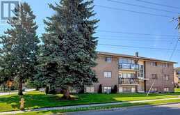 300 ATHOL STREET | Whitby Ontario | Slide Image Four