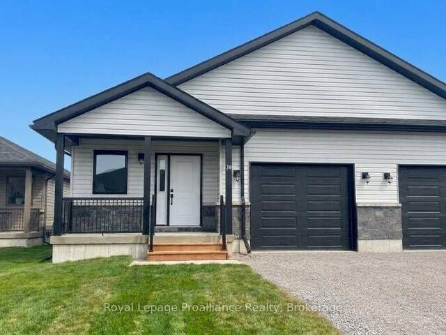 18 CLAYTON JOHN AVENUE Brighton Ontario, K0K 1H0 - 2 Bedrooms Home For Sale