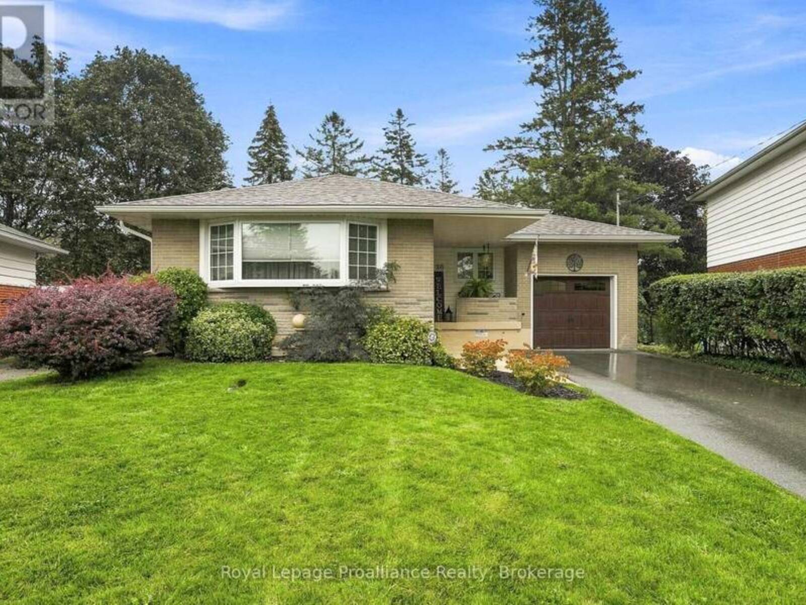 130 HASTINGS DRIVE, Belleville, Ontario K8N 1J5