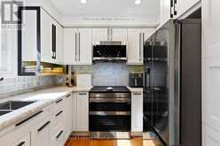 5 CARLETON BOULEVARD | Cobourg Ontario | Slide Image Eighteen