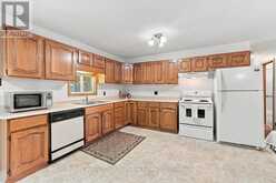 18 DINGMAN STREET | Madoc Ontario | Slide Image Six