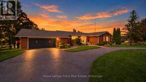 61 BLUEWATER AVENUE | Lindsay Ontario | Slide Image One