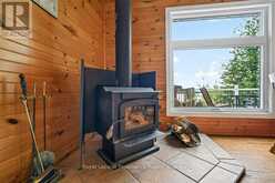 1077 PUKITIS TRAIL | Apsley Ontario | Slide Image Sixteen